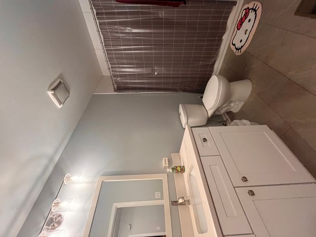 610 Lakeridge Court, Naperville, IL 60563