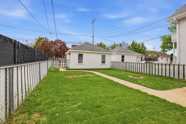 5827 Rogers STREET, West Allis, WI 53219