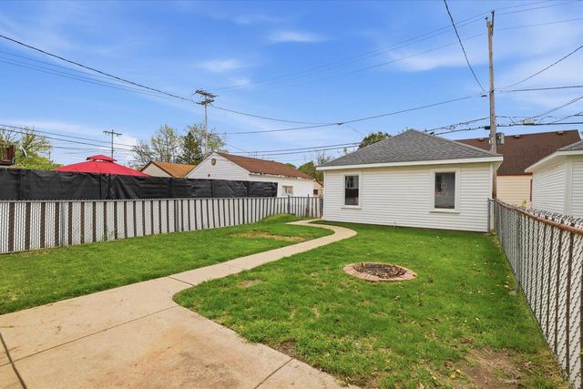 5827 Rogers STREET, West Allis, WI 53219