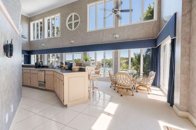 777 Boulevard Of The Champions, Shalimar, FL 32579