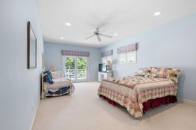 777 Boulevard Of The Champions, Shalimar, FL 32579