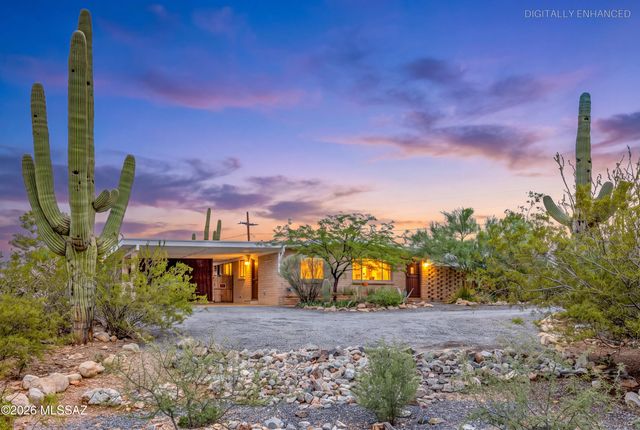 2402 W Wagon Wheel Drive, Tucson, AZ 85745