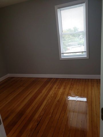 474 Branch Avenue 3, Providence, RI 02904
