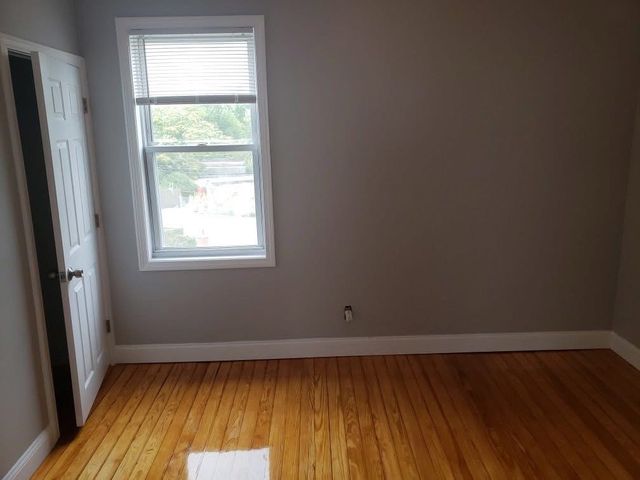 474 Branch Avenue 3, Providence, RI 02904