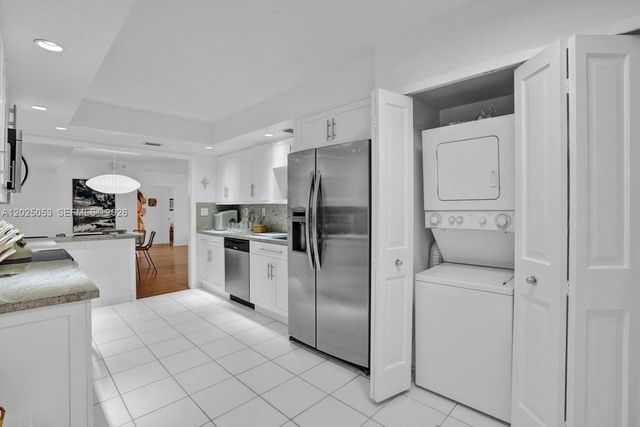 1121 Crandon Blvd E604, Key Biscayne, FL 33149