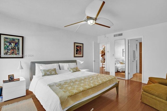 1121 Crandon Blvd E604, Key Biscayne, FL 33149