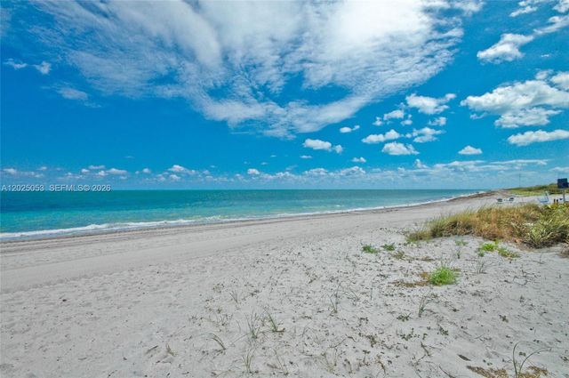 1121 Crandon Blvd E604, Key Biscayne, FL 33149