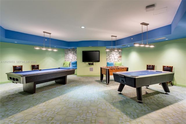 1121 Crandon Blvd E604, Key Biscayne, FL 33149