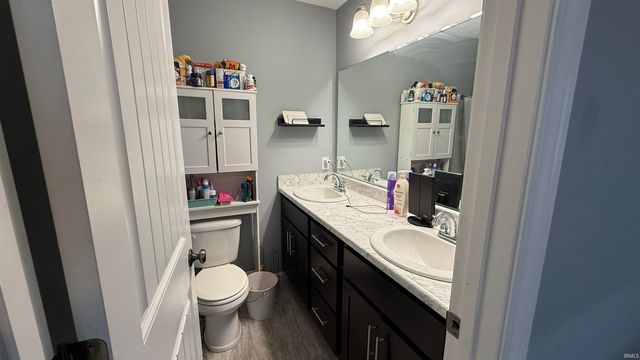 18834 Red Cedar Road, New Paris, IN 46553