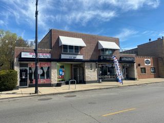 5240 W BELMONT Avenue 2, Chicago, IL 60641