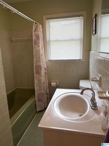 102 11TH STREET S, Bessemer, AL 35020