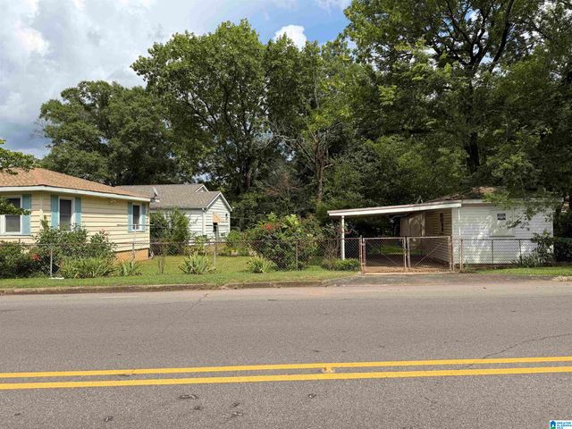 102 11TH STREET S, Bessemer, AL 35020