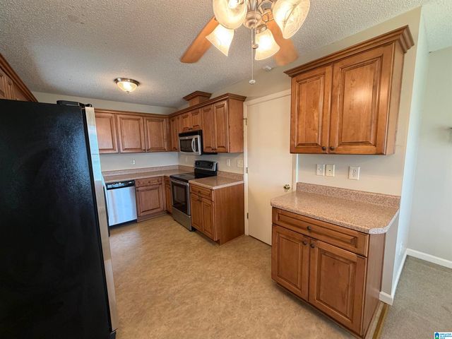 102 11TH STREET S, Bessemer, AL 35020