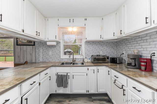 4597 E 128th Street, Grant Twp-newaygo, MI 49327