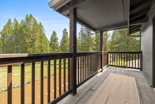 16465 White Buck Avenue, La Pine, OR 97739