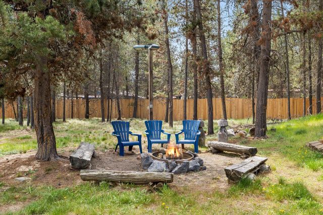 16465 White Buck Avenue, La Pine, OR 97739