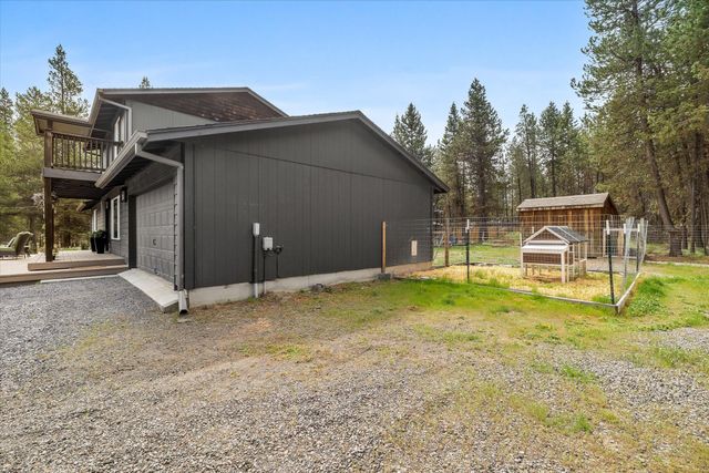 16465 White Buck Avenue, La Pine, OR 97739