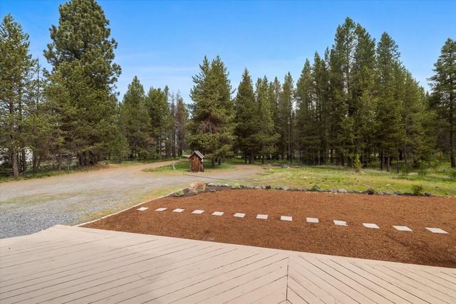16465 White Buck Avenue, La Pine, OR 97739