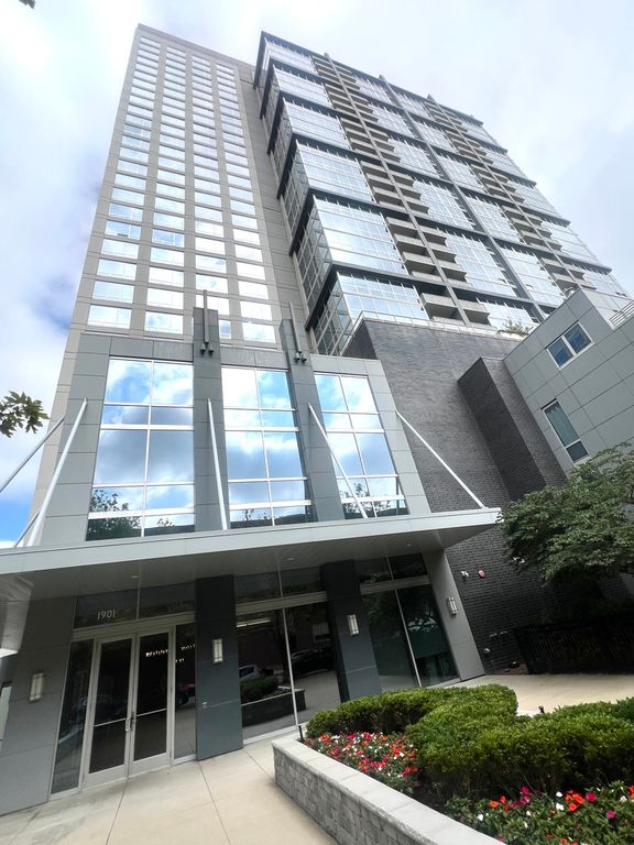 1901 S Calumet Avenue 2602, Chicago, IL 60616 — exterior