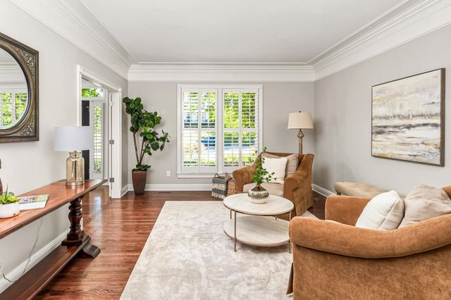 704 Millstone Ln, Nashville, TN 37205