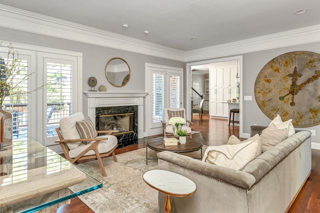 704 Millstone Ln, Nashville, TN 37205