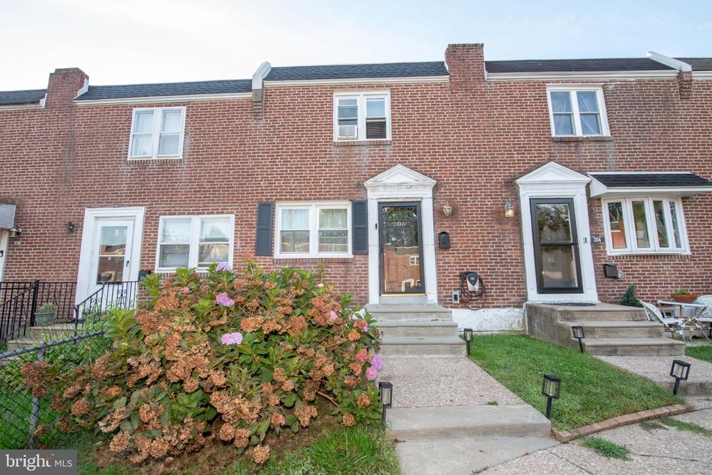 206 OVERLOOK RD, Philadelphia, PA 19128