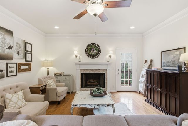 208 Coronation Ct, Franklin, TN 37064