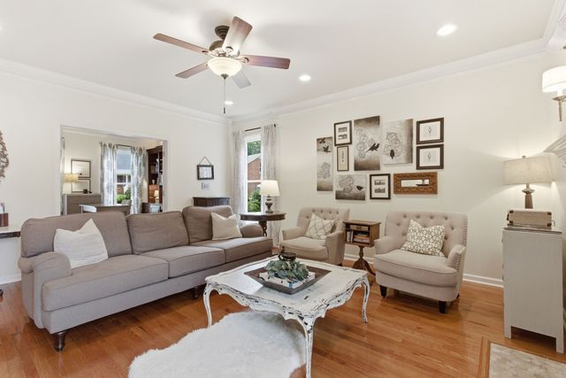 208 Coronation Ct, Franklin, TN 37064