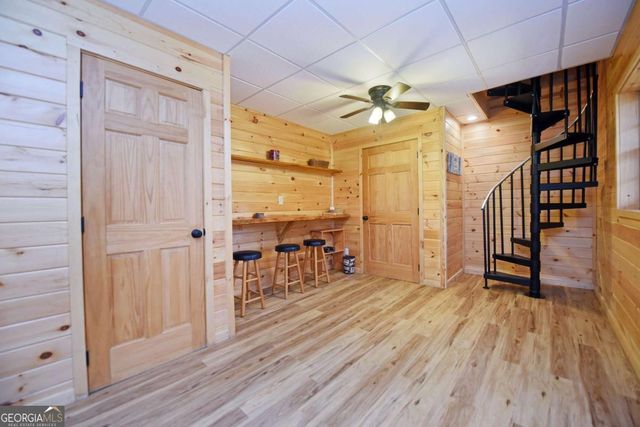 545 Laurel Circle, Blue Ridge, GA 30513