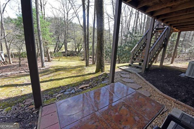 545 Laurel Circle, Blue Ridge, GA 30513