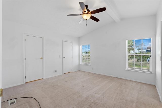 8 Phillips Drive, Los Lunas, NM 87031