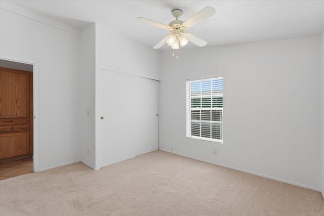 8 Phillips Drive, Los Lunas, NM 87031
