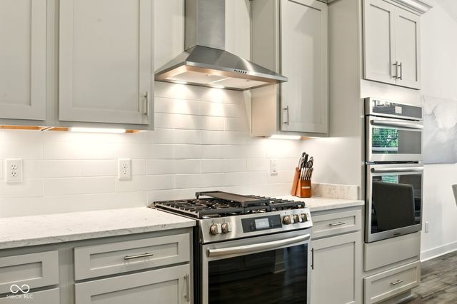 19257 Red Willow Lane, Noblesville, IN 46062