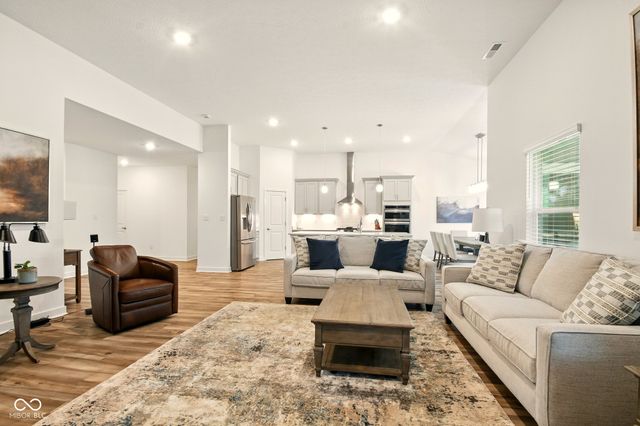 19257 Red Willow Lane, Noblesville, IN 46062