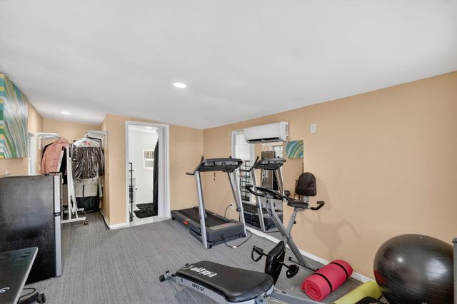 425 Broward Avenue, Greenacres, FL 33463