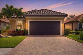 8300 Lucello TER N, Naples, FL 34114