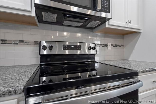 156 Cloverwood Lane, Raeford, NC 28376