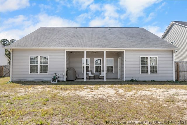 156 Cloverwood Lane, Raeford, NC 28376