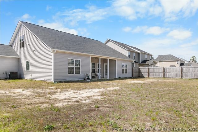 156 Cloverwood Lane, Raeford, NC 28376