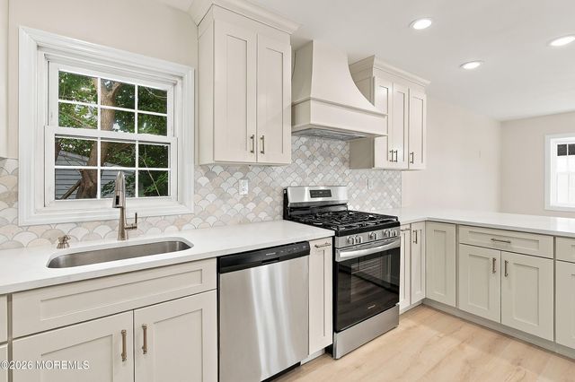 23 Norton Street, Sayreville, NJ 08879