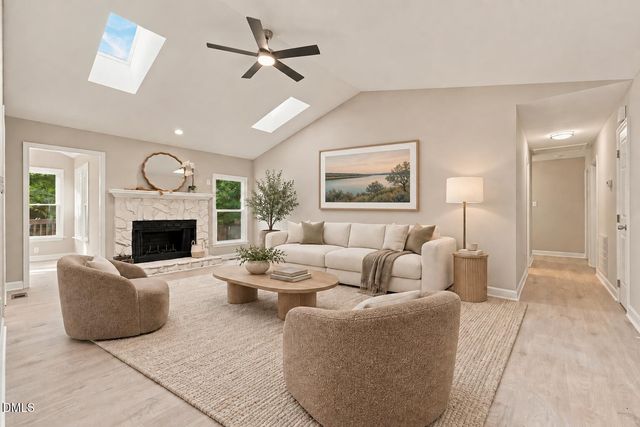 2816 Barwell Road, Raleigh, NC 27610