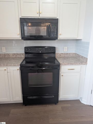 212 Werninger Court, Greer, SC 29650