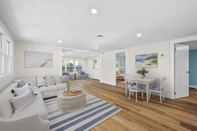 14 Brewster Road, West Yarmouth, MA 02673