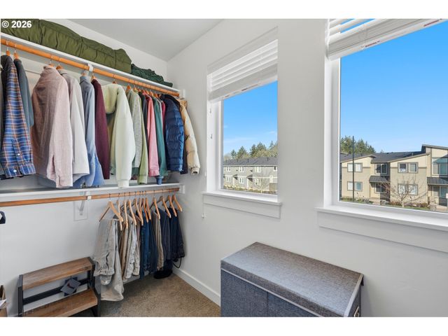 4175 Se CENTURY Blvd, Hillsboro, OR 97123