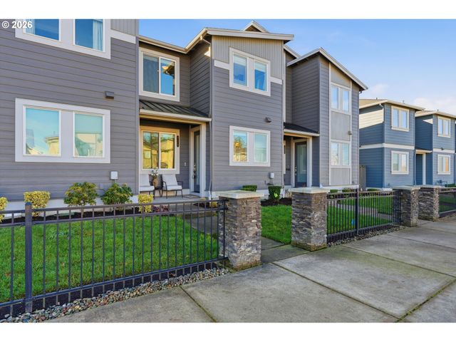 4175 Se CENTURY Blvd, Hillsboro, OR 97123