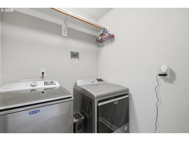 4175 Se CENTURY Blvd, Hillsboro, OR 97123