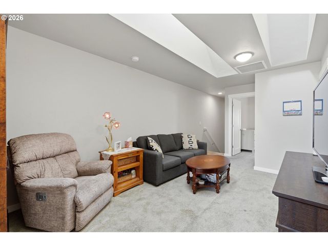 4175 Se CENTURY Blvd, Hillsboro, OR 97123