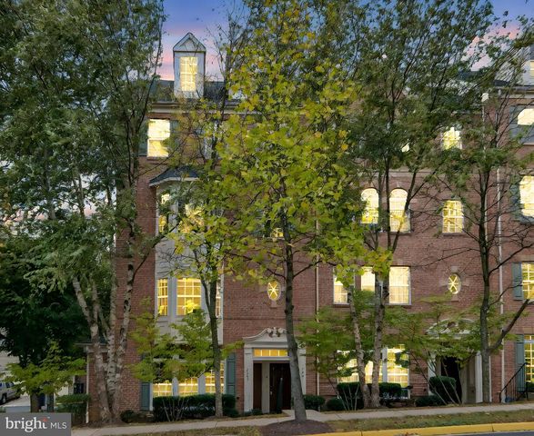 2689 SHEFFIELD HILL WAY, Woodbridge, VA 22191