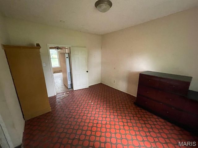 605 S Edwardsville Road, Worden, IL 62097