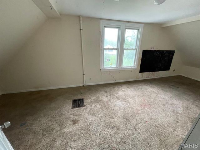 605 S Edwardsville Road, Worden, IL 62097